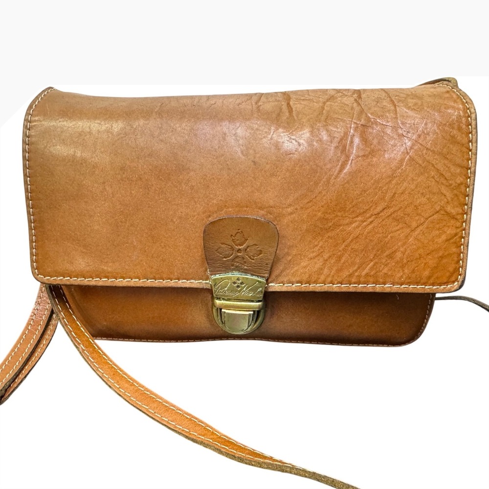 Patricia Nash Tan‎ Leather Crossbody Bag Organizer Triple Gusset Flap Handbag